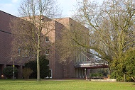 Spielstätte des Theaters, Odenkirchener Strasse 78 in Rheydt. Hier wird eine teure und zeitaufwendige Sanierung durchgeführt. Spielstätte des Theaters, Odenkirchener Strasse 78 in Rheydt. Hier wird eine teure und zeitaufwendige Sanierung durchgeführt.