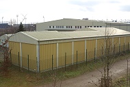 Ehemalige Lagerhalle der Bundeswehr, Am Nordpark 299. Kosten für Erwerb und Herrichtung mindestens 4 Mio €, als Ersatzspielstätte am wenigsten geeignet. Ehemalige Lagerhalle der Bundeswehr, Am Nordpark 299. Kosten für Erwerb und Herrichtung mindestens 4 Mio €, als Ersatzspielstätte am wenigsten geeignet.