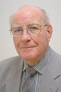 Ein Klick und Sie können Elmar Kohnen eine E-Mail schicken. Bild von Elmar Kohnen